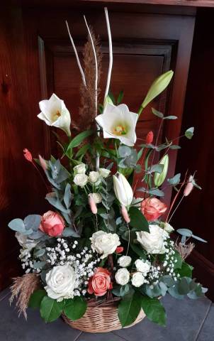 Panier Eglise, Mairie